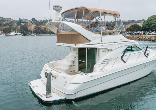 Sea Ray 400 Sedan Bridge image