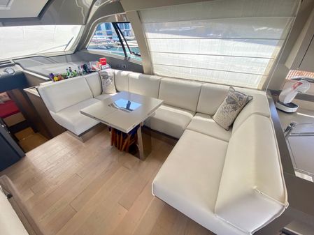 Ferretti Yachts 550 image