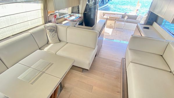 Ferretti Yachts 550 image