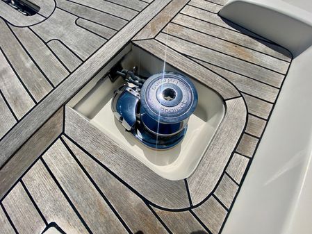 Ferretti Yachts 550 image