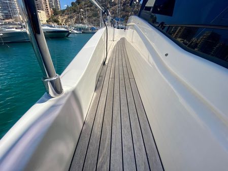 Ferretti Yachts 550 image