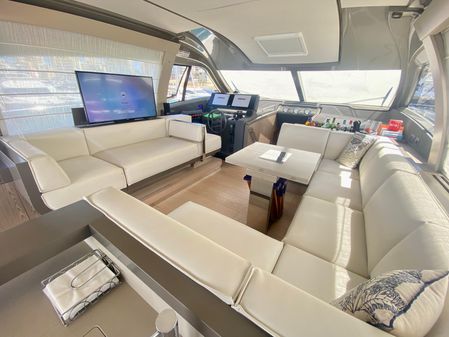 Ferretti Yachts 550 image