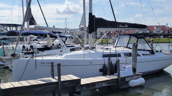 Hanse 348 