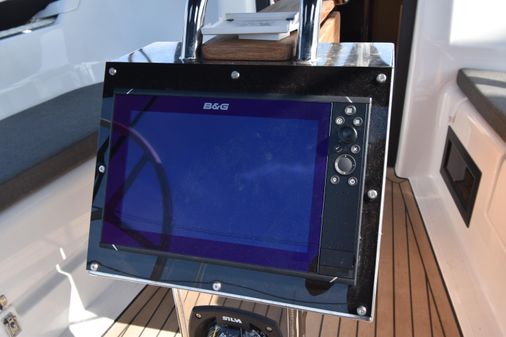 Hanse 348 image