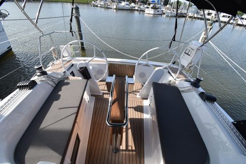 Hanse 348 image