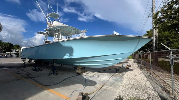SeaVee 390B