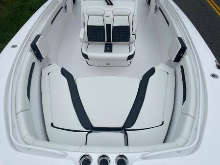 Tidewater 280-CC-ADVENTURE-CUSTOM image