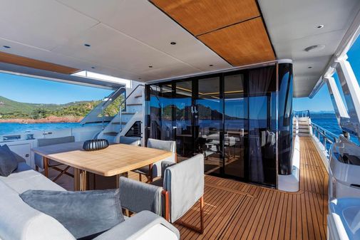 Absolute Navetta 73 image