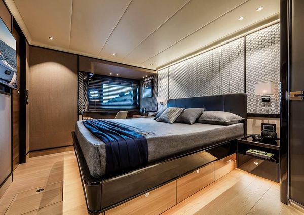 Absolute Navetta 73 image