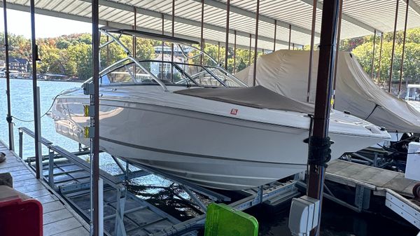 Regal 2700 Bowrider 