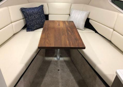 Regal 26XO image