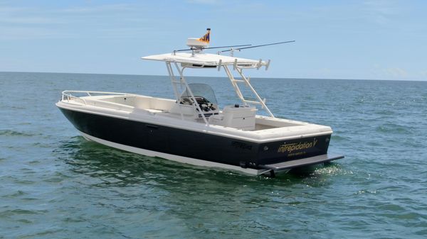 Intrepid 322 DIESEL Cuddy