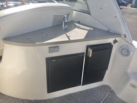 Rinker 342 Fiesta Vee image