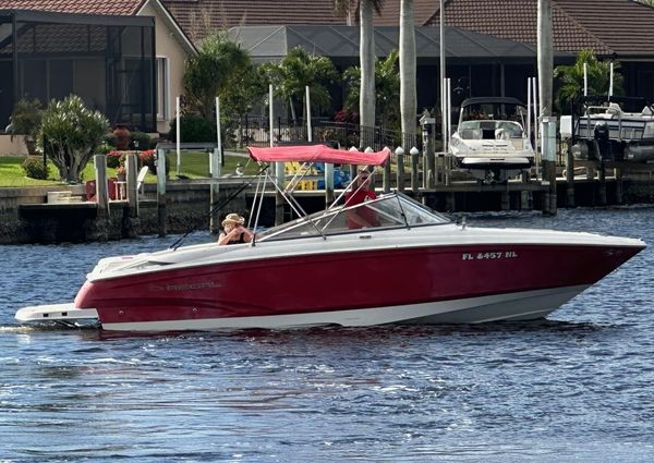 Regal 2700-BOWRIDER image