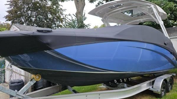 Yamaha Boats 275 SDX 