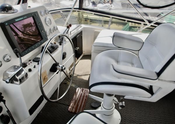 Ocean-alexander COCKPIT-MOTOR-YACHT image