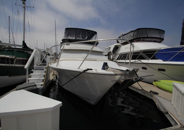 Ocean-alexander COCKPIT-MOTOR-YACHT image