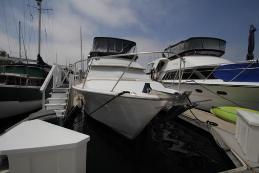 Ocean-alexander COCKPIT-MOTOR-YACHT image