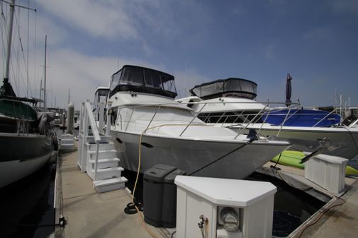 Ocean-alexander COCKPIT-MOTOR-YACHT image