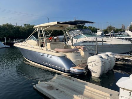 Chris-Craft 38 Launch image