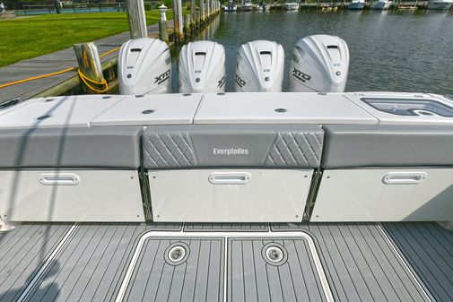 Everglades 455 Center Console image