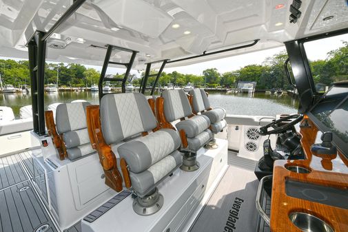 Everglades 455 Center Console image