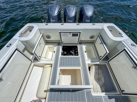 SeaVee 370z image