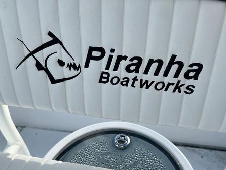 Piranha B2200-CASADOR image