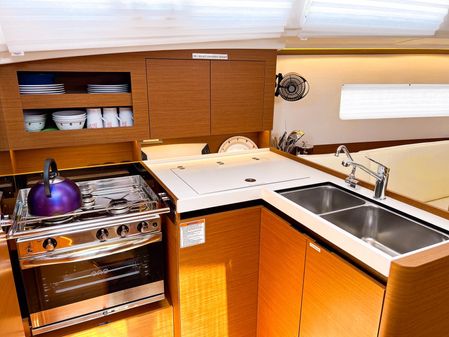 Jeanneau Sun Odyssey 380 image