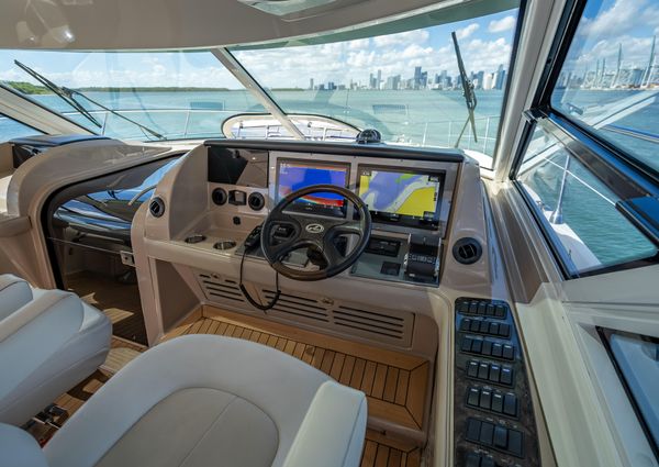 Sea Ray 55 Sundancer image