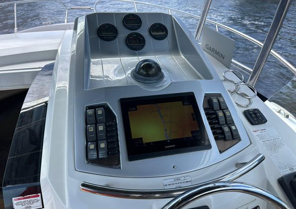 Sessa Marine Key Largo 28 image