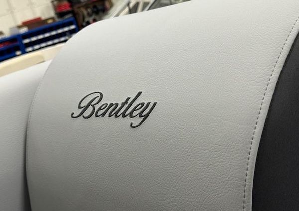 Bentley-pontoons LEGACY-200-CRUISE image