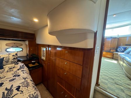 Carver 396 Motor Yacht image