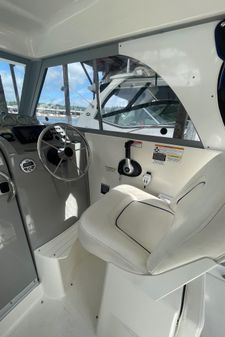 Bayliner 266 Discovery image