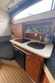 Bayliner 266 Discovery image