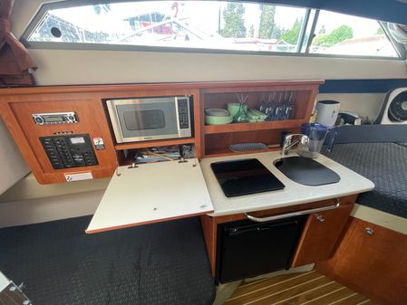 Bayliner 266 Discovery image