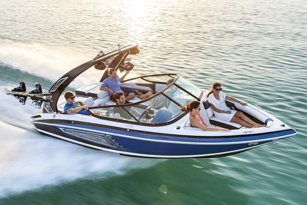 Regal 21 RX Surf - main image