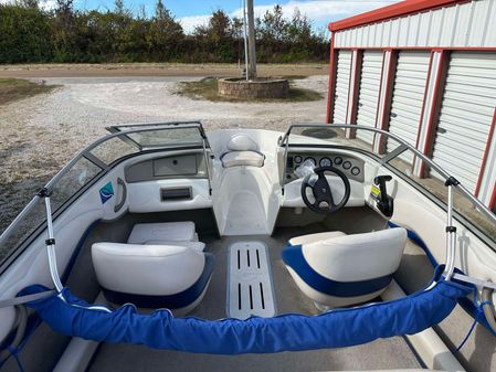 Crownline 180-BR image