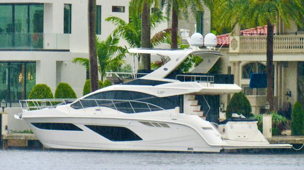 Sea Ray L550