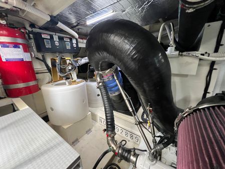 Sea Ray L550 image