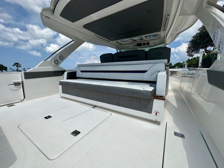 Tiara Yachts 43 LS image