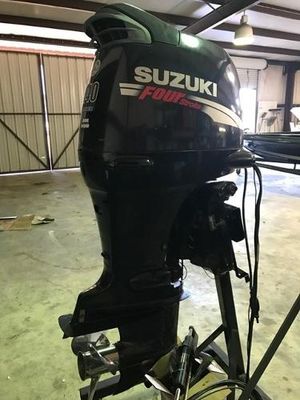 Suzuki DF140 - main image