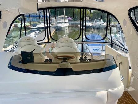 Sea Ray 480 Sedan Bridge image