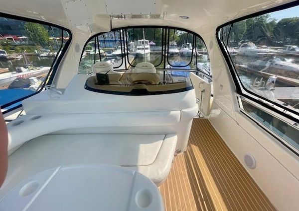 Sea Ray 480 Sedan Bridge image