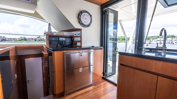 Aquila 44 Yacht image