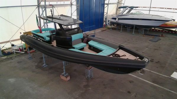 Custom Novamarine Europa Black Shiver 100 image