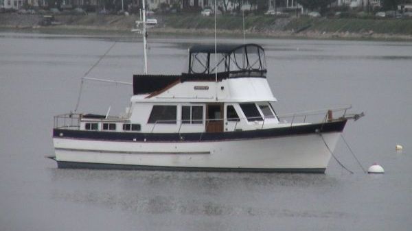 Marine Trader Double Cabin