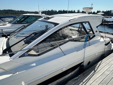 Sea Ray Sundancer 350 Coupe image