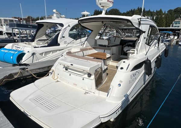 Sea Ray Sundancer 350 Coupe image