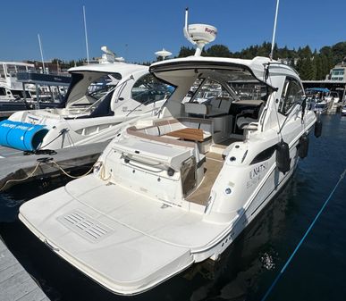 Sea Ray Sundancer 350 Coupe image